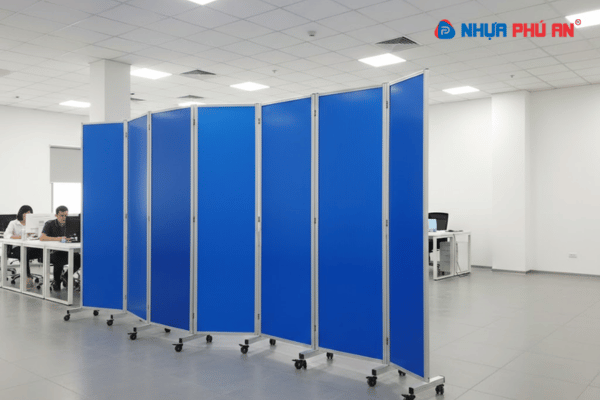 Hướng dẫn thi công tấm nhựa Danpla cho vách ngăn di động