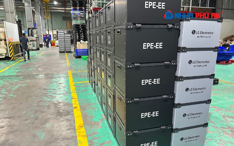 Gia công tấm Danpla chống tĩnh điện in logo theo yêu cầu | Nhựa Phú An