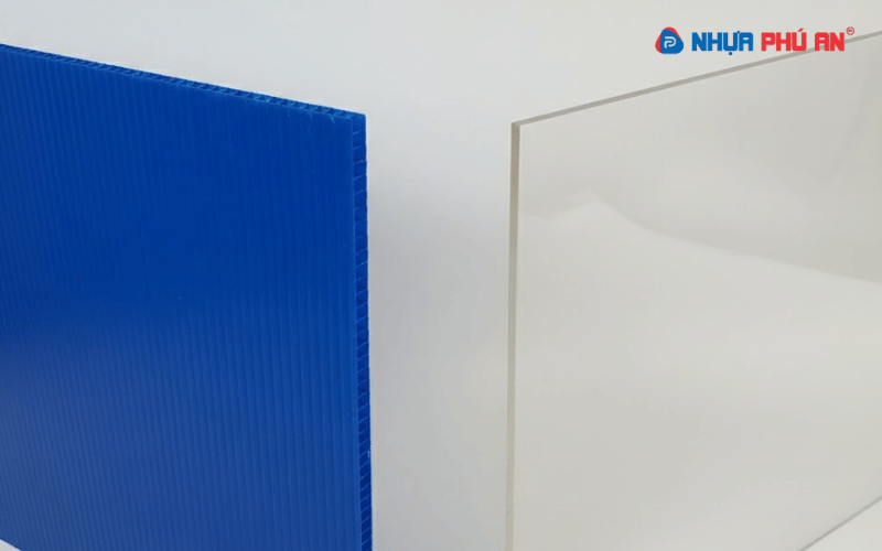 so-sanh-danpla-va-tam-mica