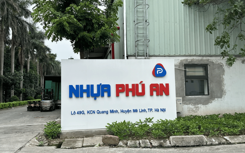 thung-nhua-danpla-cho-nganh-nha-may-giay-3