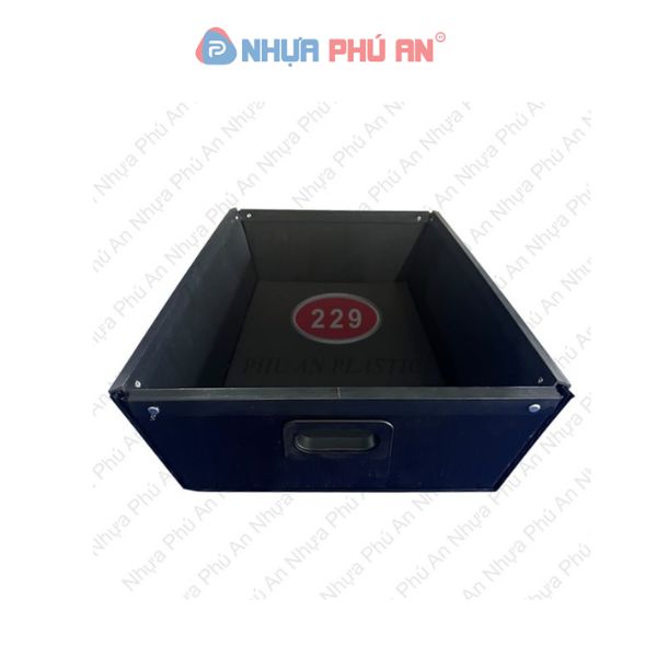 thung_nhua_danpla_chong_tinh_dien_hinh_thang_mat_doc