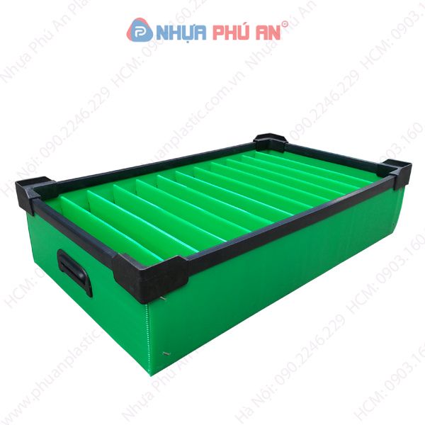 Thùng nhựa danpla có vách ngăn PAV 05
