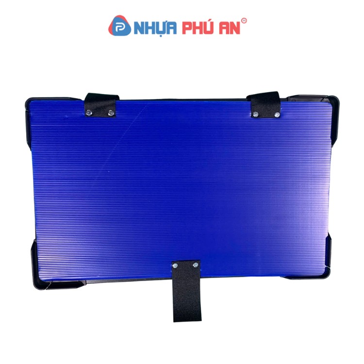 thung_nhua_danpla_gap_goc_xoay_co_nap_mat_tren