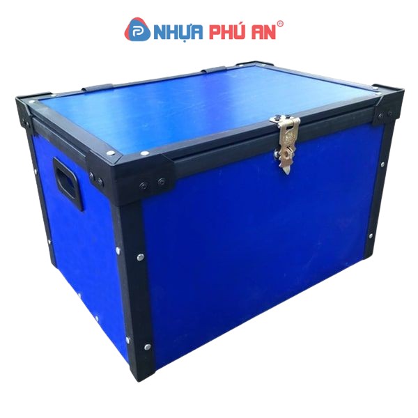 Thùng nhựa danpla có nắp khóa cài PAT 10