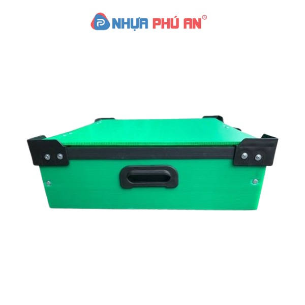 thung_nhua_danpla_xanh_la_co_vach_ngan_pav